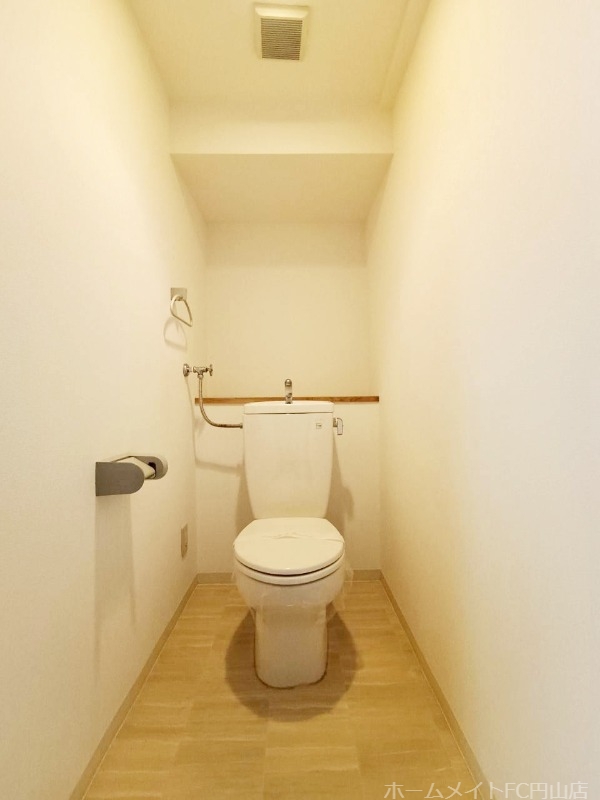 プレゼンスN9 C棟のトイレ写真