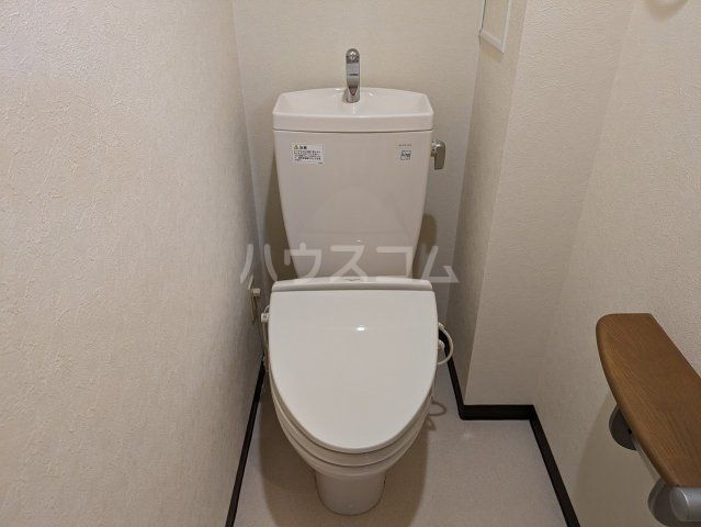 サンイ-ストのトイレ写真