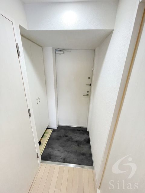 地下鉄御堂筋線 長居駅 徒歩2分 15階建 築15年の玄関写真