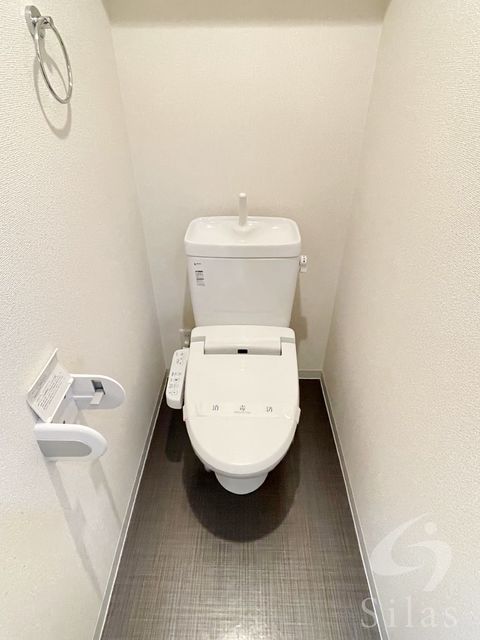地下鉄御堂筋線 長居駅 徒歩2分 15階建 築15年のトイレ写真