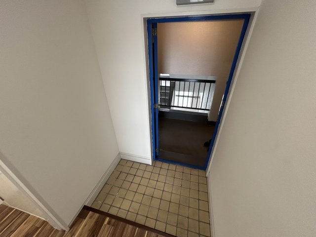 芦田マンションの玄関写真