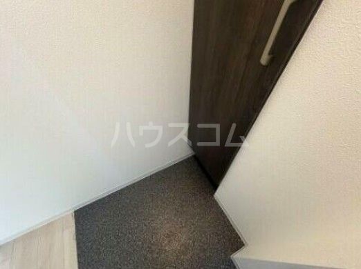 ジーメゾン西大宮ユミトの玄関写真