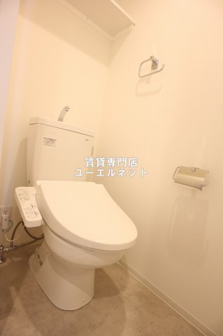 ＪＲ東海道本線 岸辺駅 徒歩3分 10階建 築3年のトイレ写真