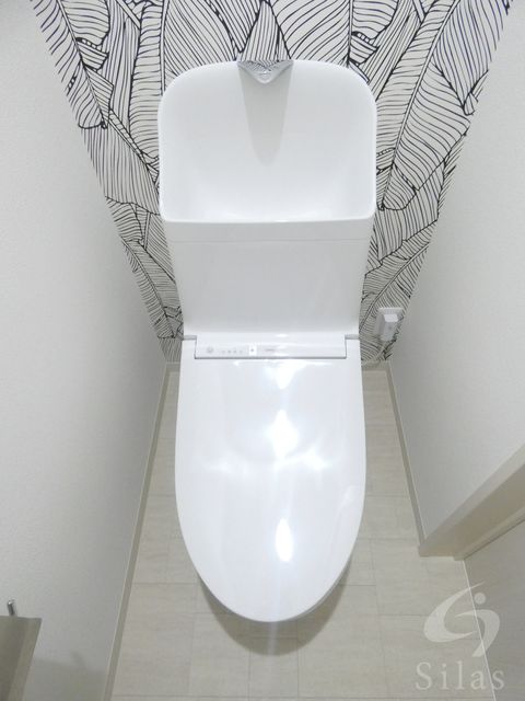 近鉄奈良線 東花園駅 徒歩8分 3階建 築7年のトイレ写真