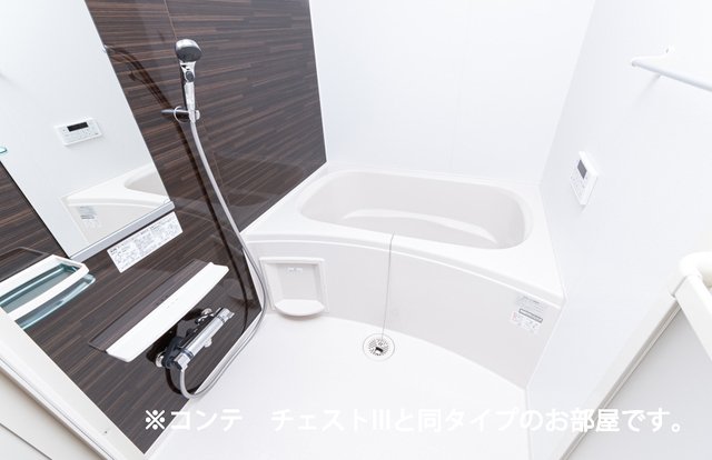 バス・シャワールーム　お風呂で日々の疲れを落としましょう