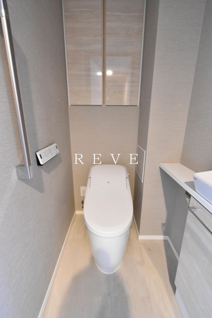 リブクオーレ神保町のトイレ写真