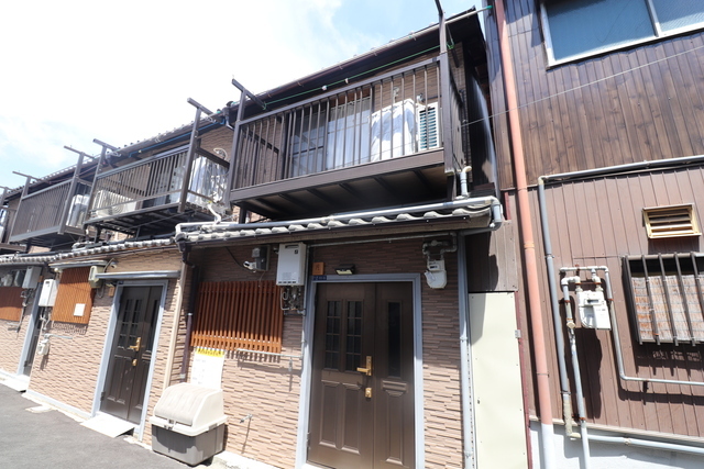 地下鉄四つ橋線 岸里駅 徒歩4分 築47年