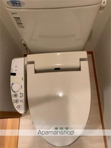 ＪＲ常磐線 北柏駅 徒歩6分 2階建 築18年のトイレ写真