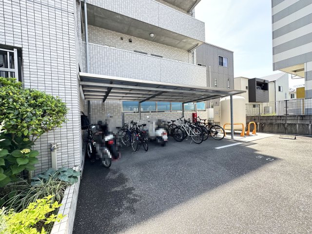 ＪＲ土讃線 薊野駅 徒歩12分 6階建 築14年の外観写真