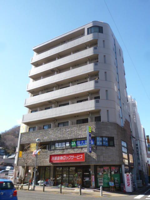 京王線 高幡不動駅 徒歩2分 築32年