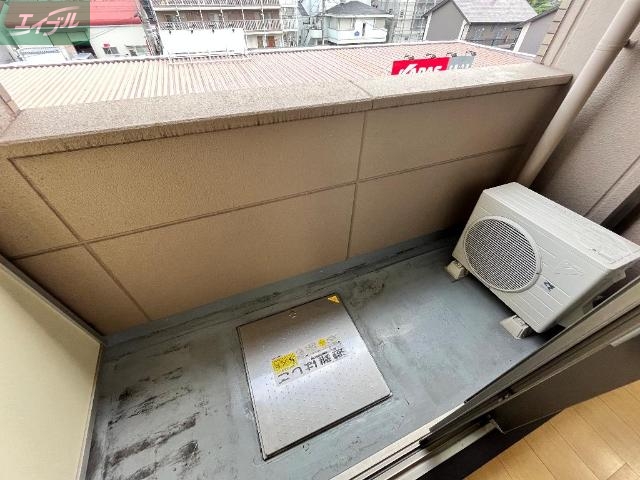 バルコニー　ベランダ