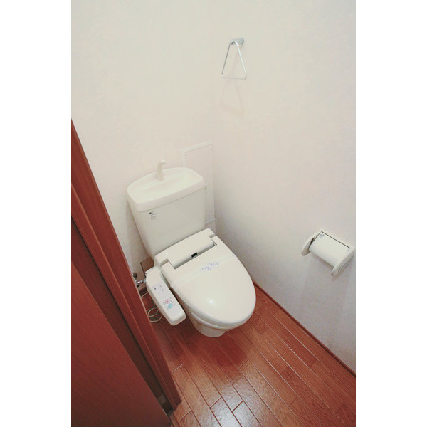 トイレ　同じ建物の別のお部屋