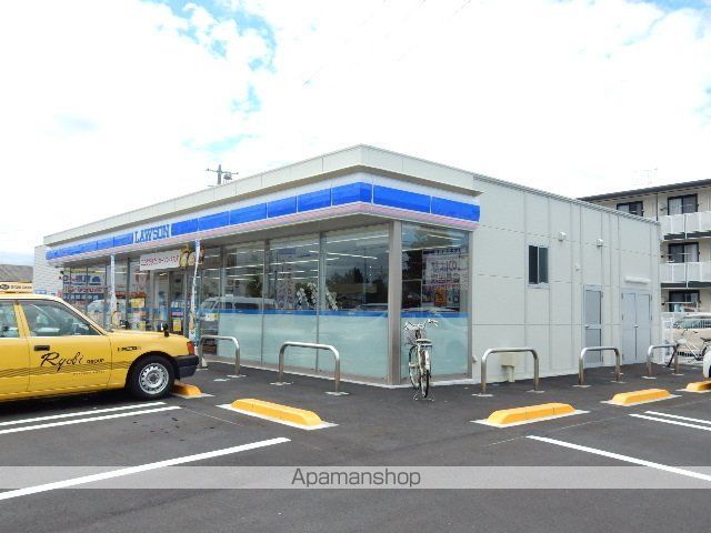 コンビニ　ローソン／桜橋３丁目店（コンビニ）まで550m