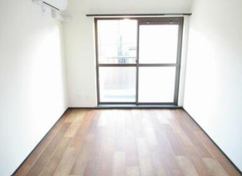 居室・リビング　6帖のお部屋です。