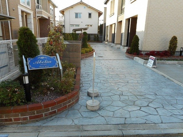 エントランス　毎日通るエントランスはこのようになっています