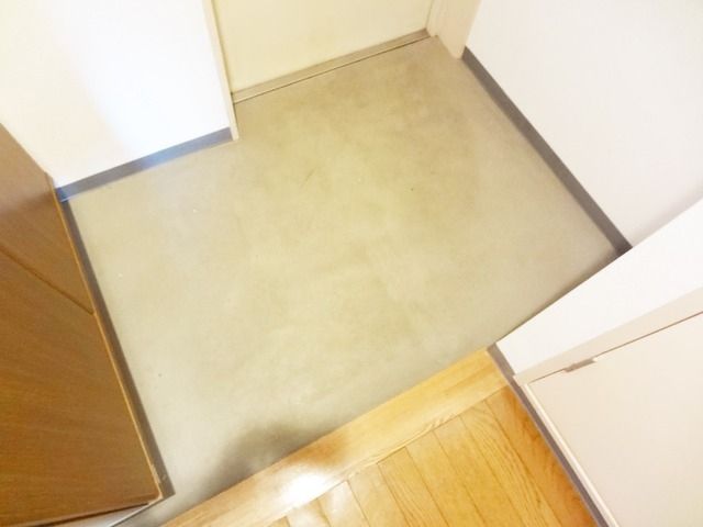 玄関　★広い玄関スペースです★