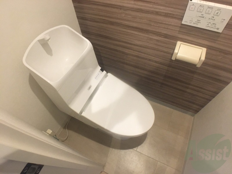 トイレ　トイレです。ウォシュレット付を探している方、おすすめです。
