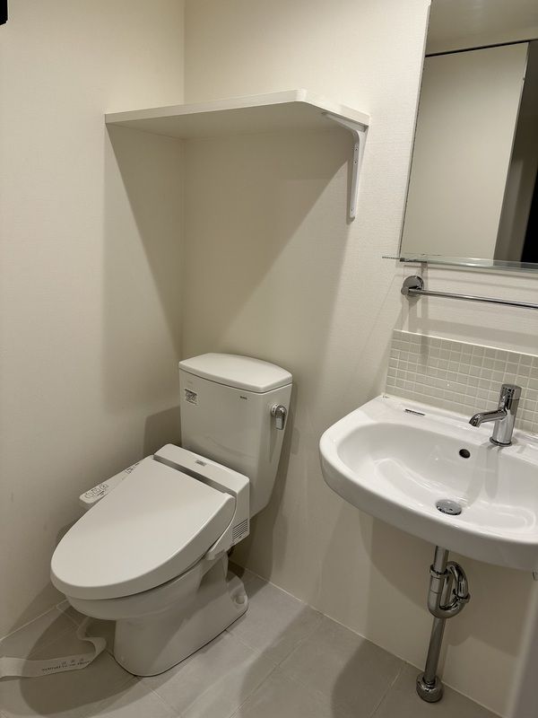 東京メトロ有楽町線 護国寺駅 徒歩6分 4階建 築11年のトイレ写真