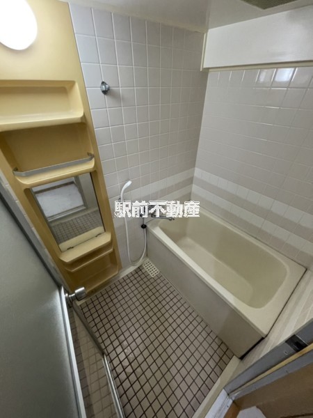 西鉄天神大牟田線 津福駅 徒歩5分 14階建 築35年の風呂写真