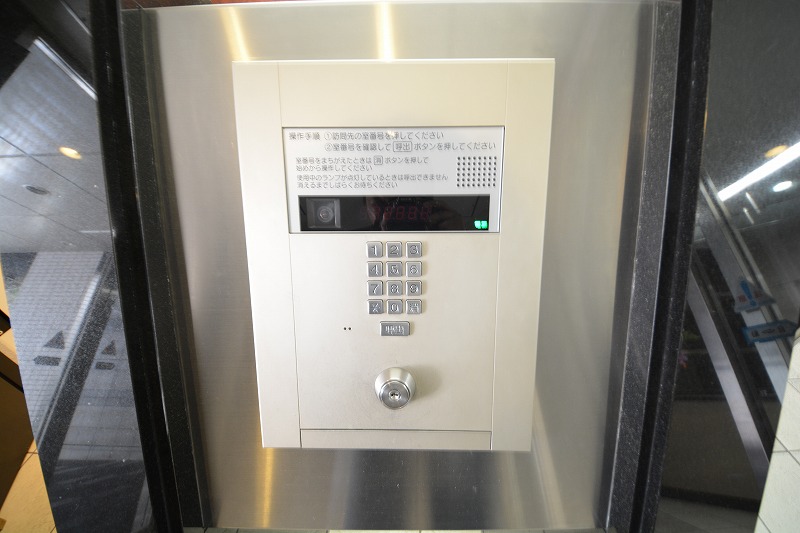 その他　プライムアーバン堺筋本町　オートロック付
