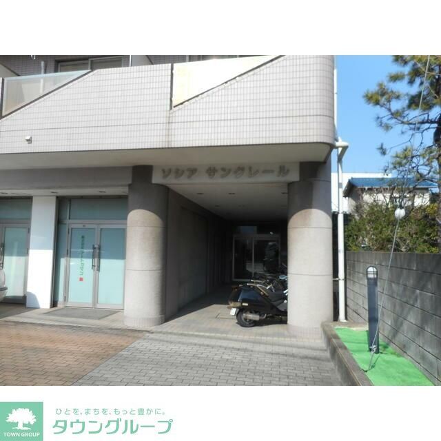 エントランス　エントランス