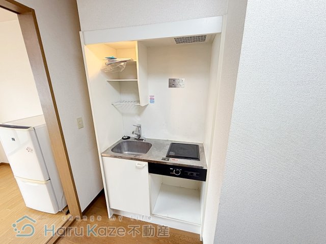 名鉄常滑線 大江駅 徒歩3分 3階建 築33年のキッチン写真