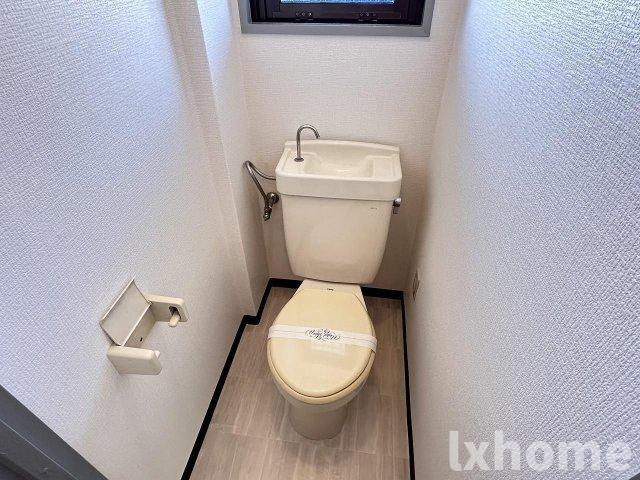 トイレ　トイレもきれいです
