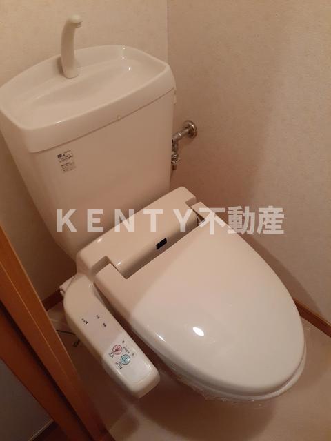 トイレ　清潔感のあるトイレです