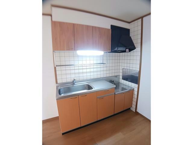 西尾市 2階建 築26年のキッチン写真