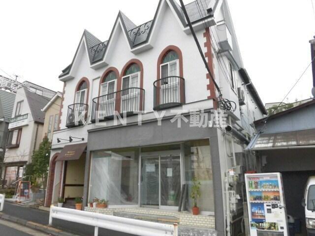 建物外観　外観は落ち着いています