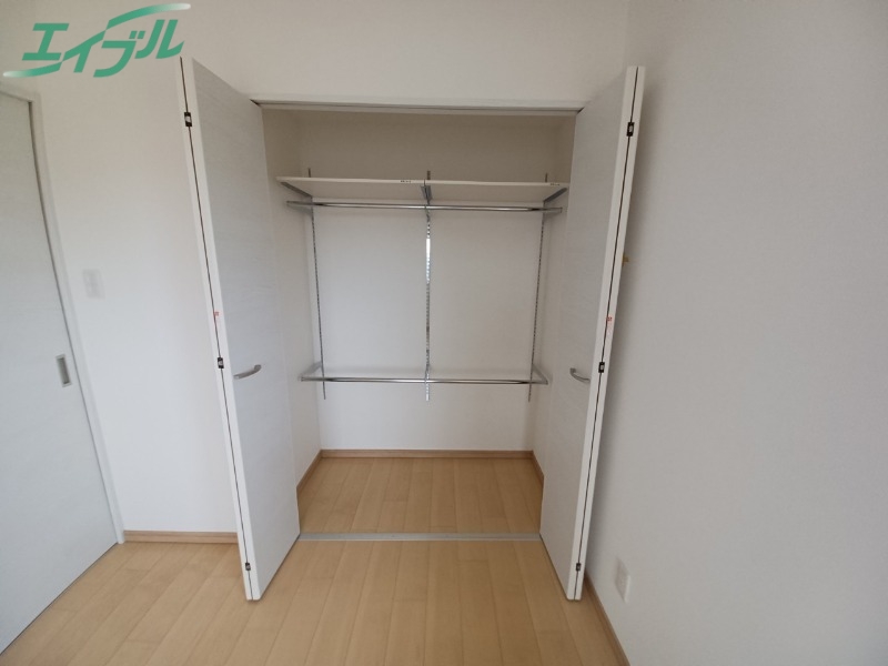 収納　別部屋反転タイプ