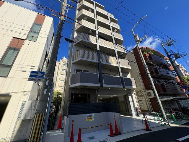 建物外観　外観は落ち着いています