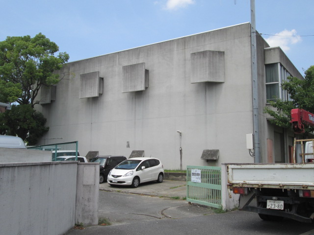 小学校　四條畷市立四條畷小学校（小学校）まで597m