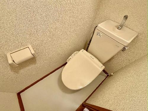 トイレ　設備・仕様は号室により異なる為、現況を優先いたします。