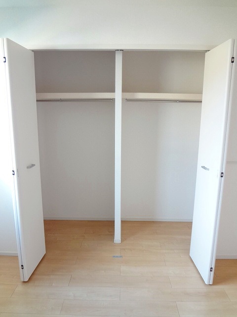 収納　クローゼット