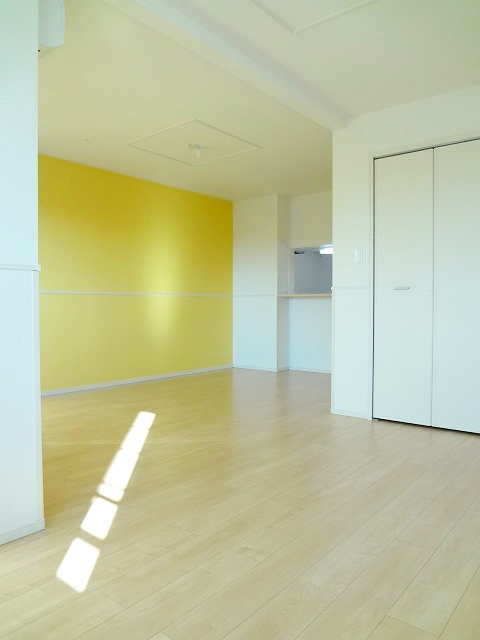 居室・リビング　※画像は反転タイプになります。