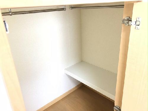 収納　ウォークインクローゼット付　収納広々