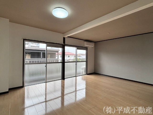 居室・リビング　照明無償貸与