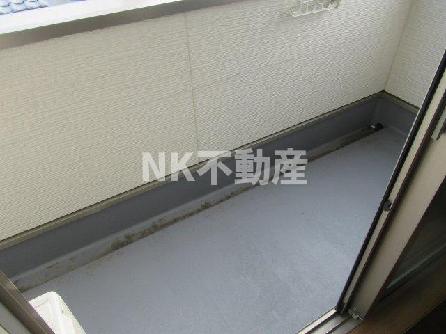 バルコニー　落ち着いた時間を過ごせるバルコニーです