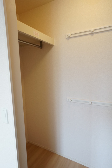 収納　ウォークインクローゼット