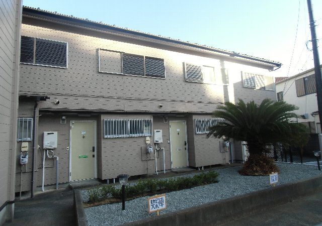 神奈川県逗子市山の根３（アパート）の賃貸物件の外観