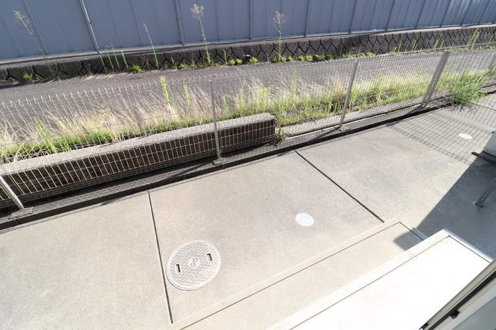 バルコニー　テラス