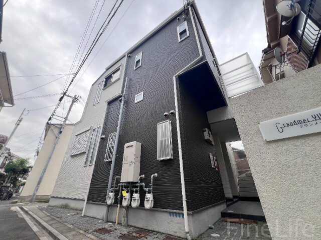 神戸市兵庫区雪御所町のアパートの建物外観