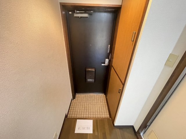 玄関　落ち着いた玄関です
