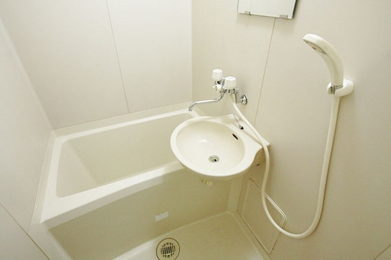 バス・シャワールーム　他号室写真です