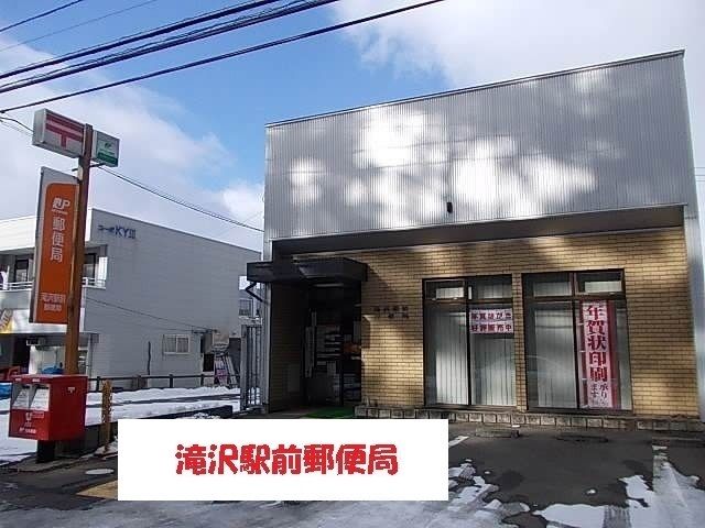 【パーク　サイド弐番館の郵便局】