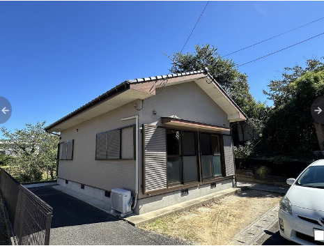 【直方市大字感田のアパートの建物外観】