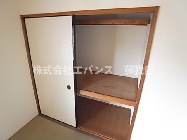 収納　ちょっとした収納スペースも充実しています