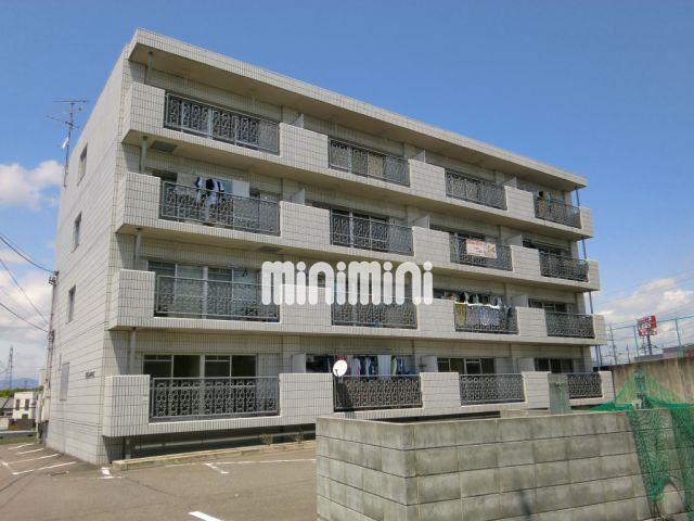 建物外観　白い外壁が爽やかですね