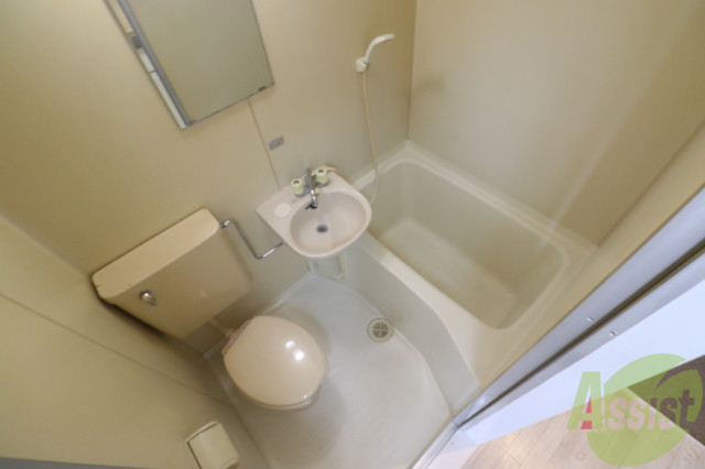 バス・シャワールーム